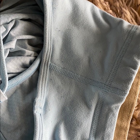 Lululemon no limits tank - Picture 13 of 16